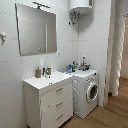 Maria Apartman *
