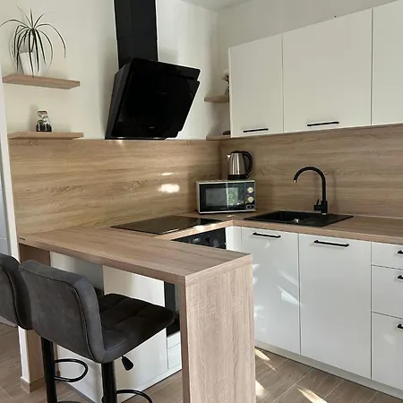 Maria Apartman *