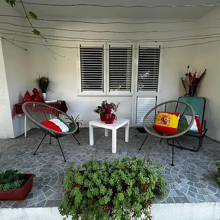 Maria Apartment *
